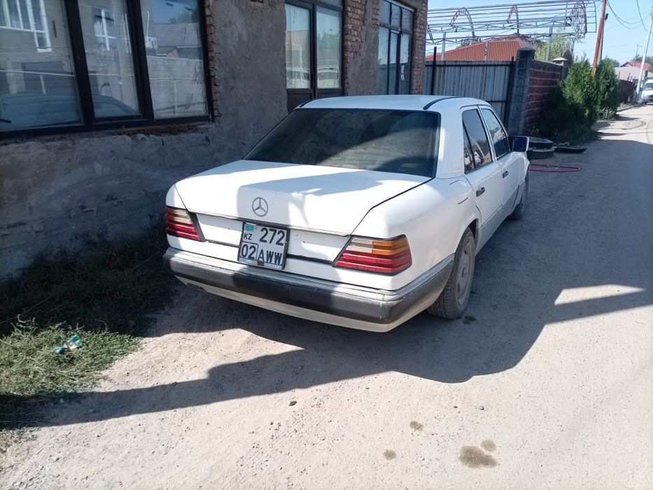Продам машину в хорошем состояний