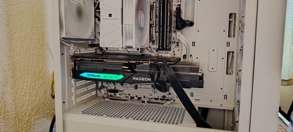 Видеокарта Asrock RX 6800 Challenger Pro