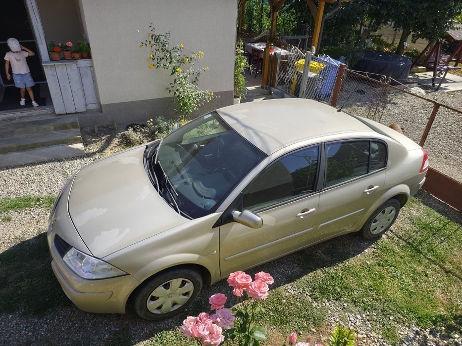 Vand Renault Megane 2 doar 136.000km