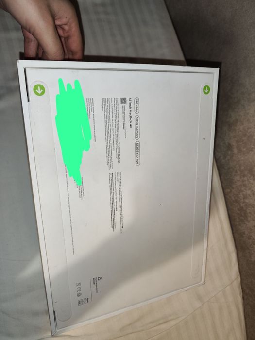 MacBook air 13 m4 16/512