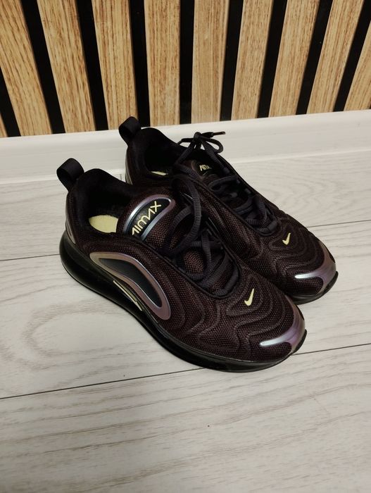 Nike Air Max 7205