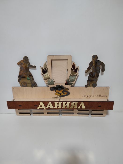 На заказ меддальницы