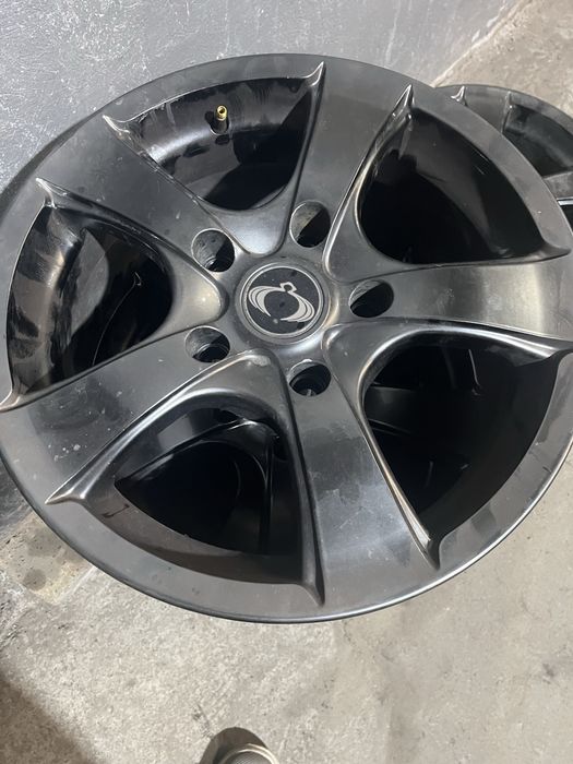 Продам  всего ОДИН диск! надо прокатать