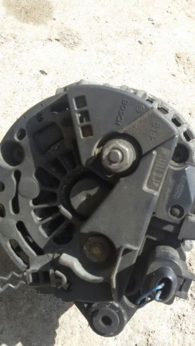 Alternator audi a 4.