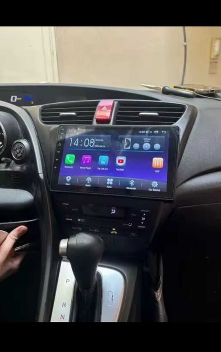 Navigatie android Honda Civic Waze YouTube Bluetooth