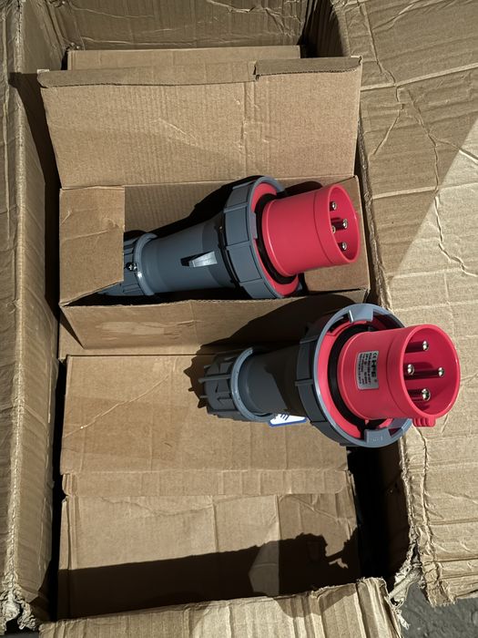 Вилка-розетка 63 Ампер