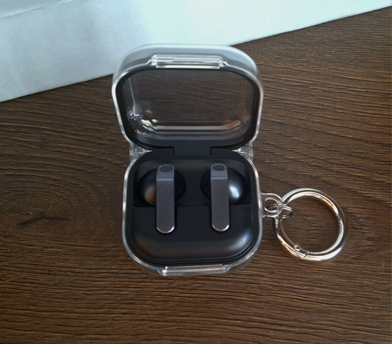Samsung Galaxy Buds 4 - безжични слушалки с ANC, чисто нови + подарък оригинален защитен кейс