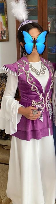 Продам белое платье