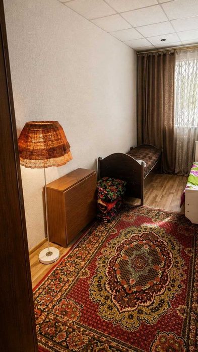 3-х комнатная,на Чиланзаре 24 квартале ,3-3-5, 90м2