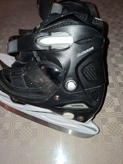 Детски кънки за лед