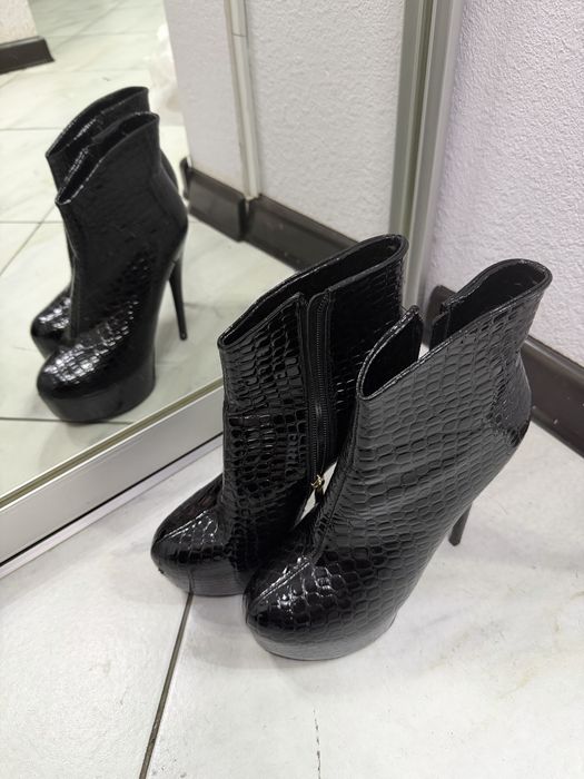 Ботильены и туфли