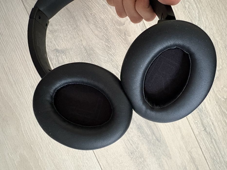 Soundcore наушники