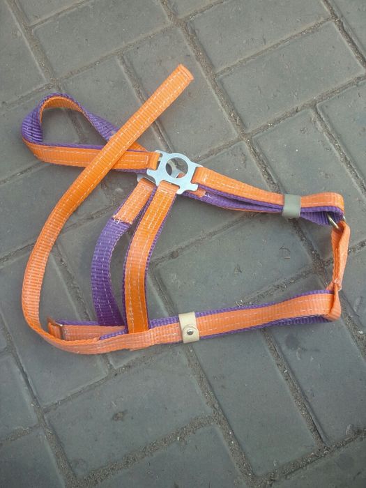 Продам уздечку,недоуздок