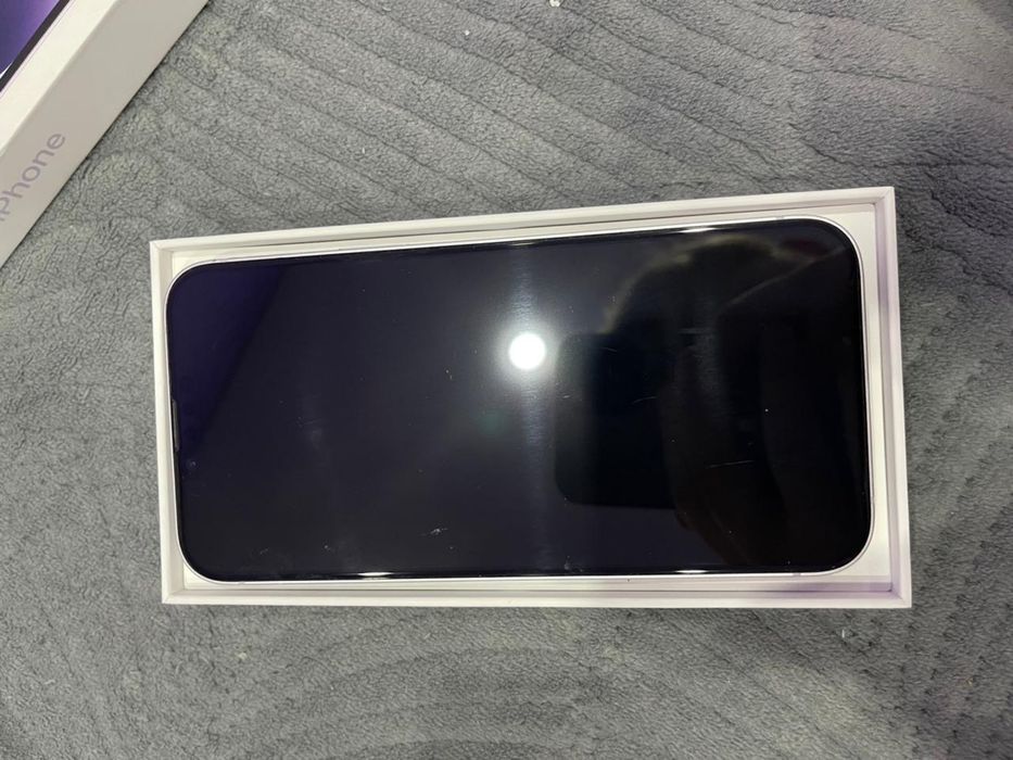 Продам iPhone 14 plus