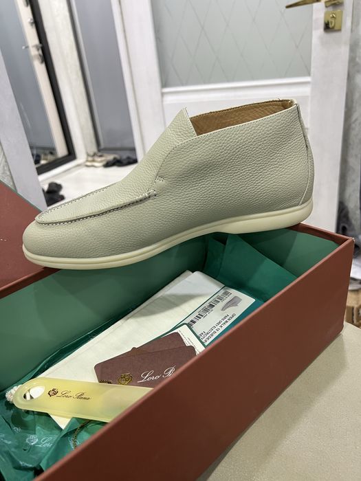 Loro Piana Open Walk 42 razmer (Yangi)