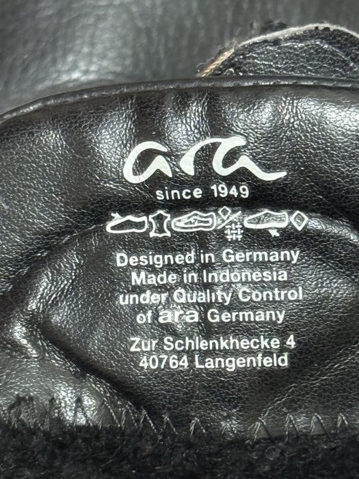 Продам кожаные ботинки