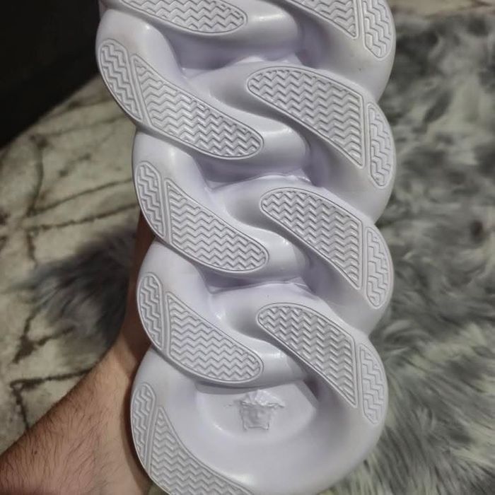 Versace Chain Reaction Black / White (38-44)