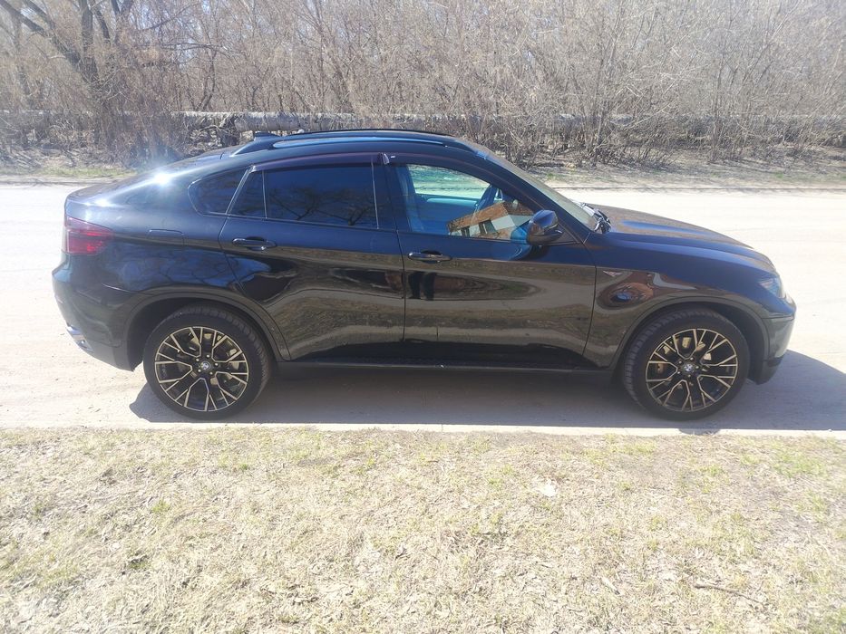 Продам BMW X6 e71