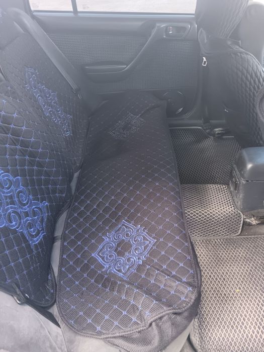 Автомобиль Toyota Carina E