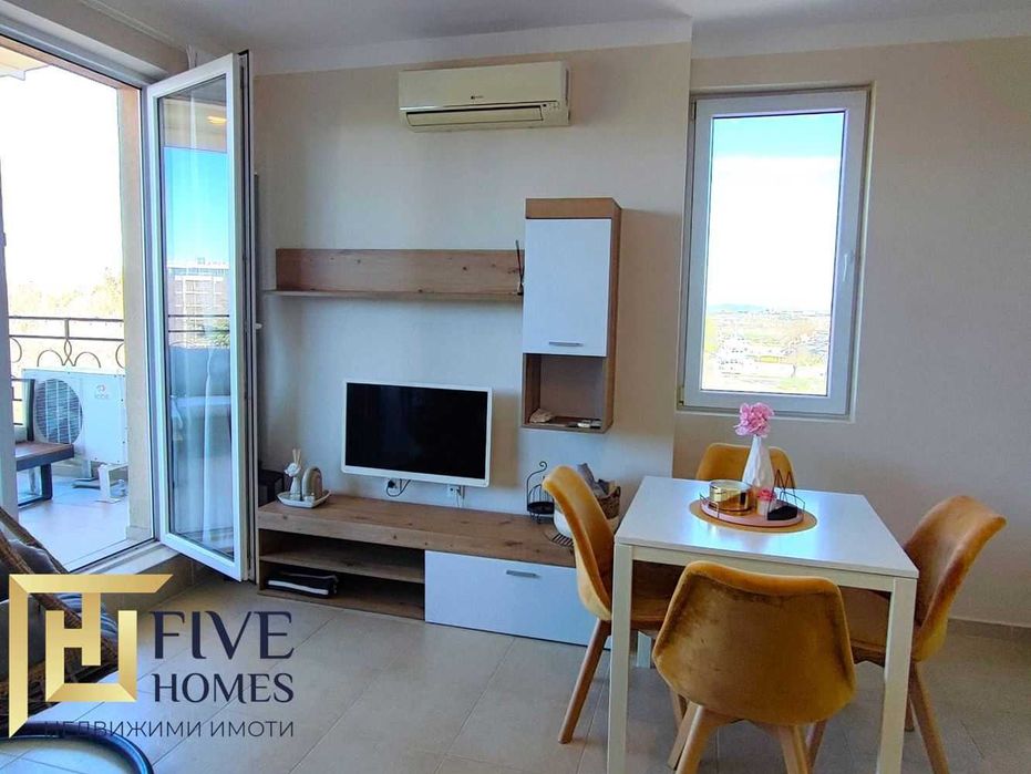 Продава се Двустаен апартамент в Бургас, Център - 62 кв.м за 1533 €/кв.м - Снимка #1