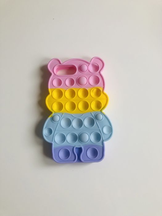 Попит кейс за iPhone