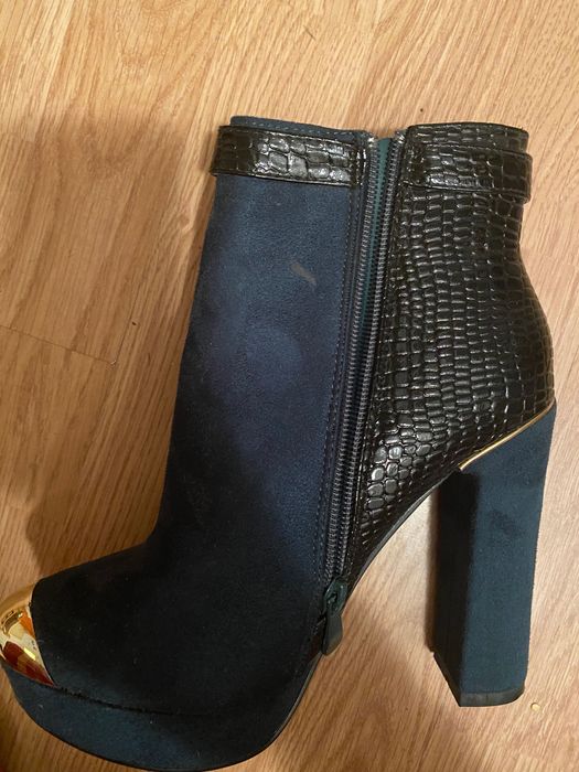 Botine cu toc, insertii piele ecologica, noi, nepuratate