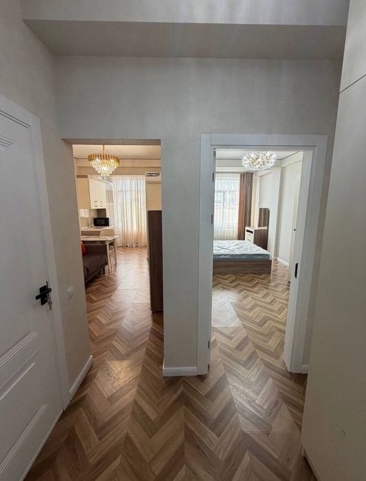 Parkent Plaza Продается 1 комнатная квартира ремонт Топоич мост