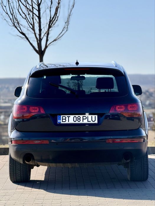 ••Audi q7 / 3.0 Quattro 240 cp / 7 locuri - 2009 ••