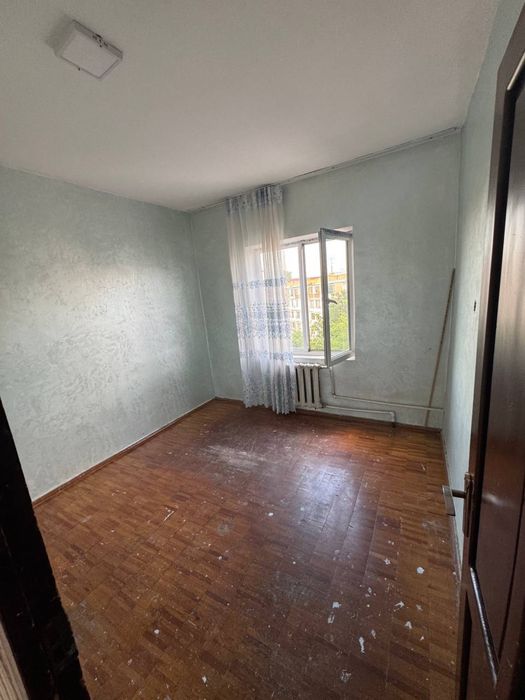 Срочно юнусабад 14 кв 4х комнатная не дорого