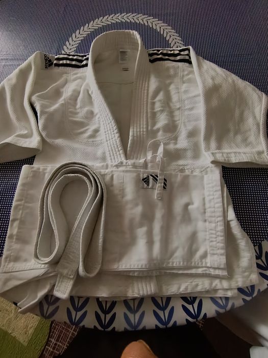 Продам кимоно дзюдо