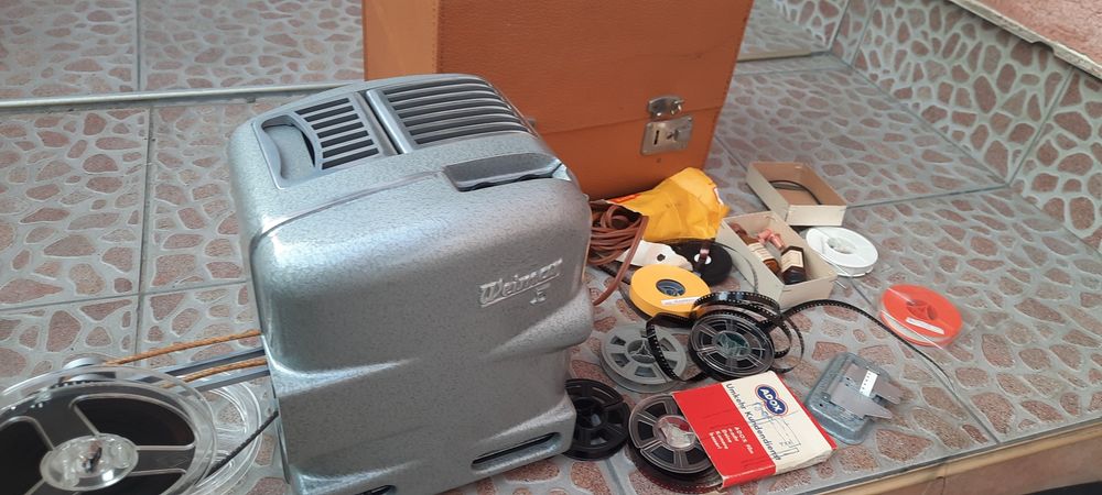 Weimar 3 Carl Zeiss Прожектор Отлично състояние