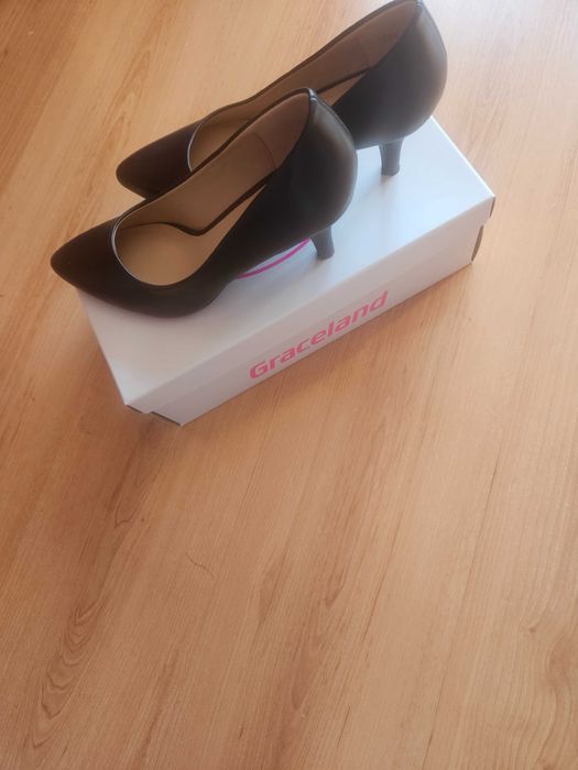 Елегантни обувки на ток, 39 номер