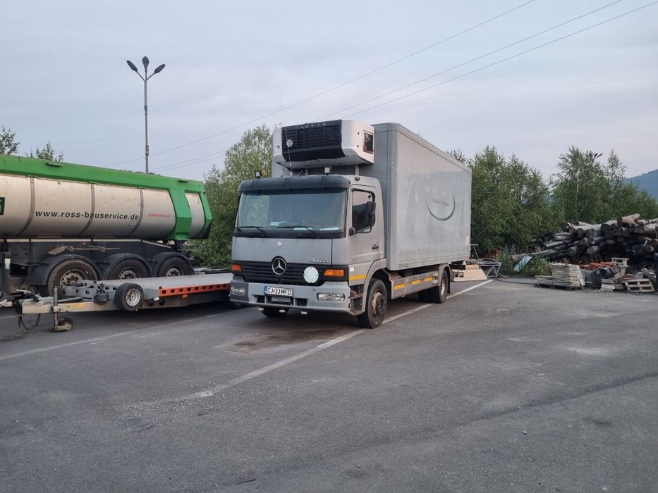 Mercedes Atego frigorific 1218 12t