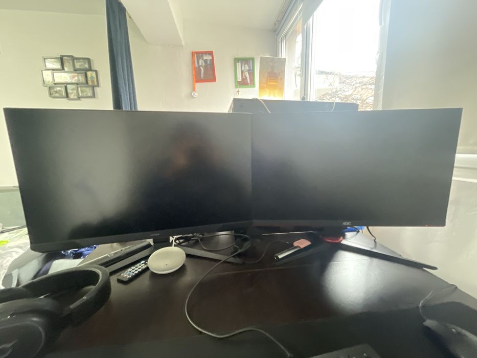 Pc Gaming cu 2 monitoare