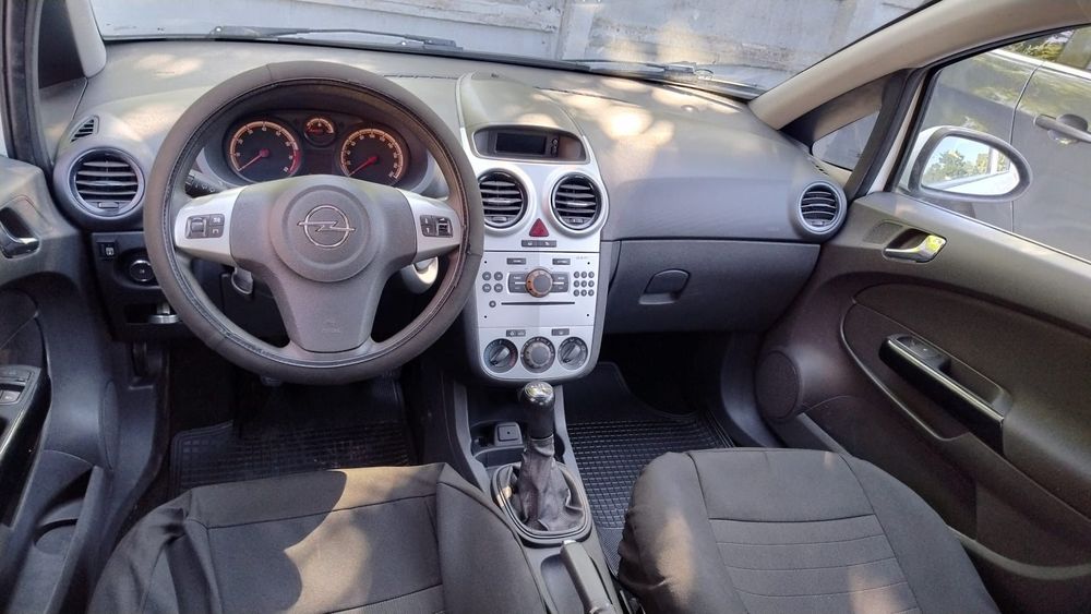 Opel Corsa 2013 Benzina + GPL Posibilitate Cumparare in Rate FARA AVANS