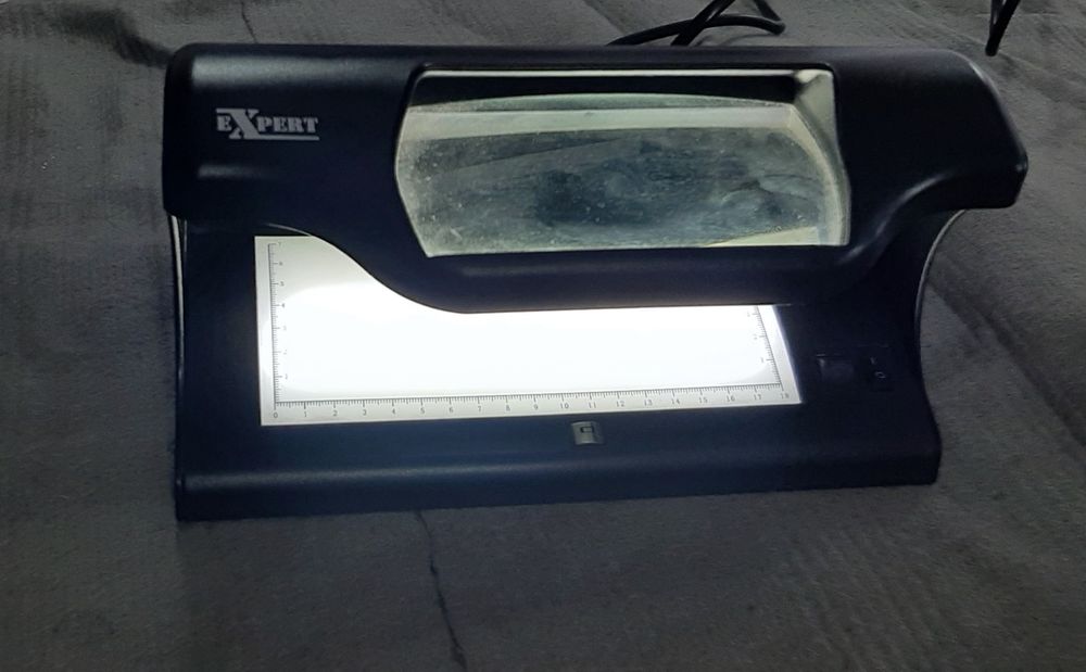 Продам детектор валют Expert 141