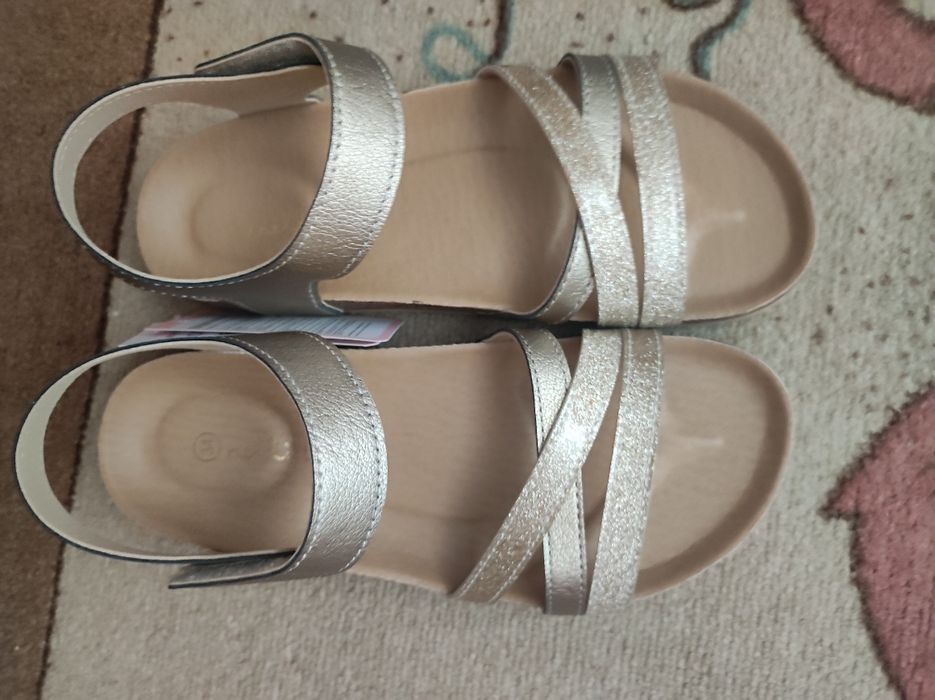 Детски сандали за момиче , 34 номер нови