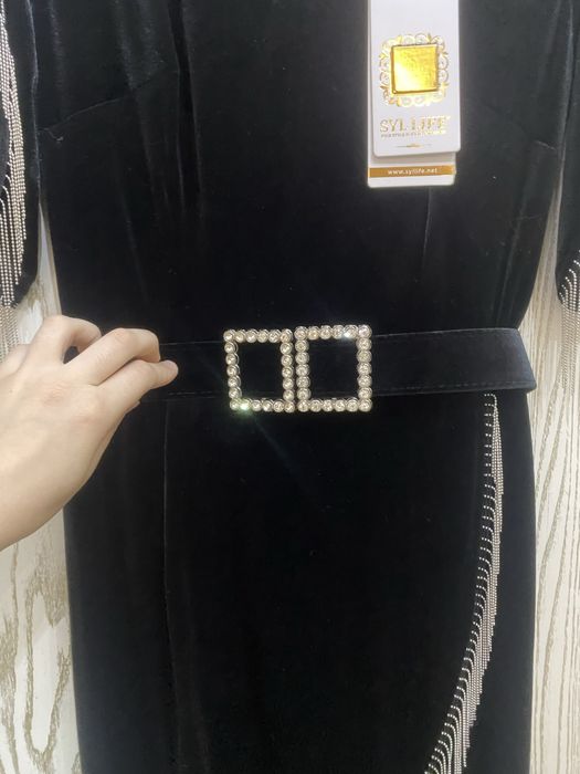 Платье вилюровая