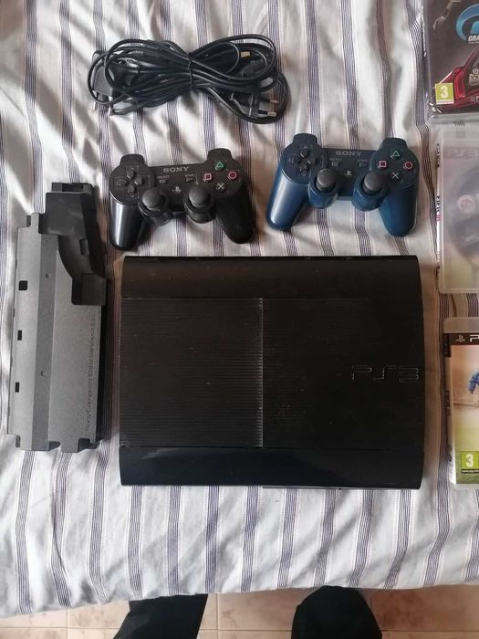 PlayStation 3 Super Slim джойстици игри (НЕРАБОТЕЩА конзола, за части)