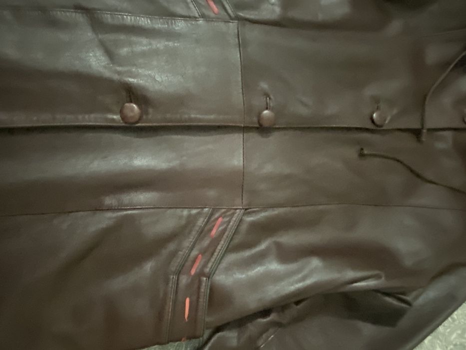 Haina de piele cu gluga- stare excelenta