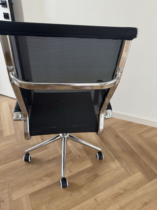 Продам Офисное кресло