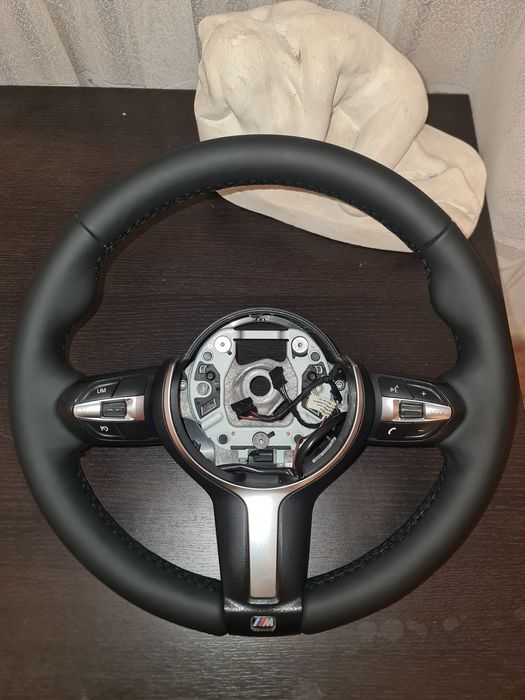 Volane îmbrăcate ,retapitate,reconditionate în piele