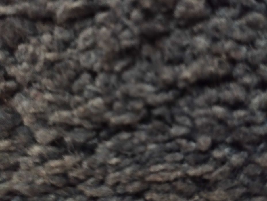 Продавам син килим, дълъг косъм