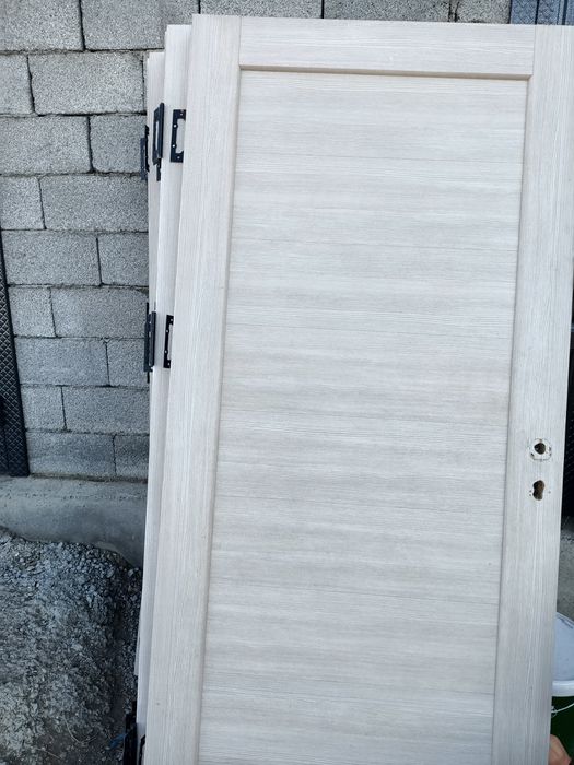 Есіктер сатылады жағдайы жақсы