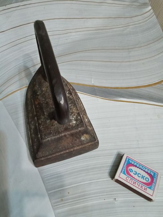 Утюг раритет древний 8000