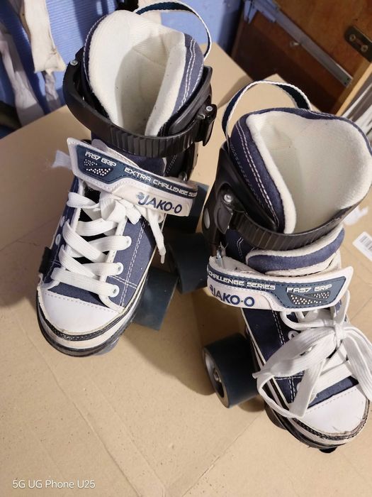 Продавам ролкови кънки