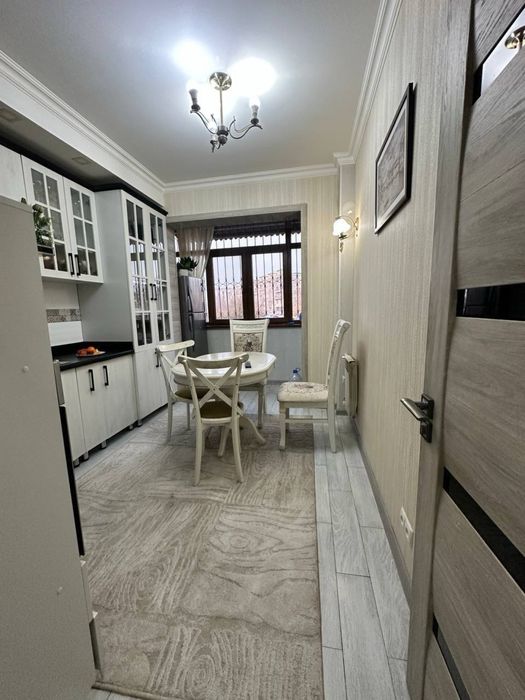 Квартира Grand Mir Hotel ЗАГС 4/6/9 100 м2