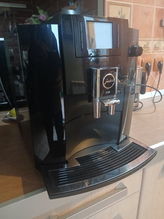 Aparat cafea Jura E 60