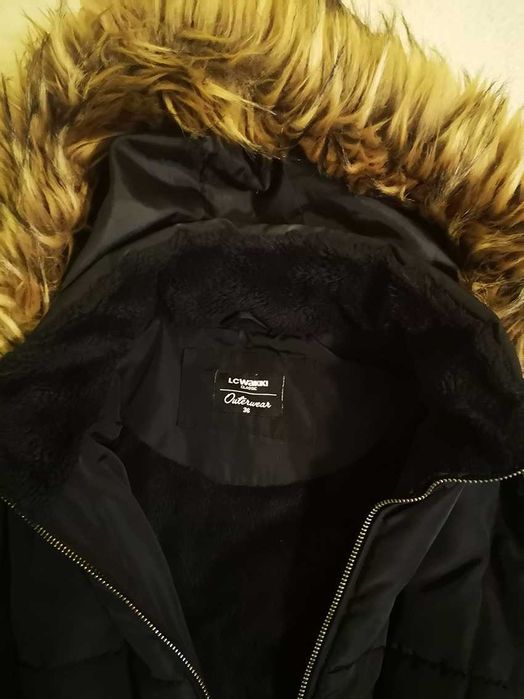 Дамско топло яке с качулка