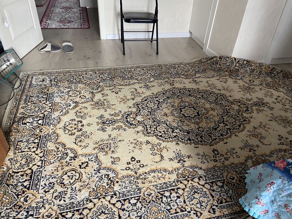 Продам натуральные ковры